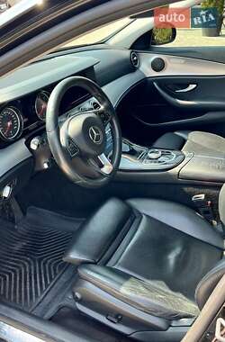 Универсал Mercedes-Benz E-Class 2017 в 