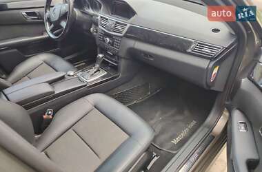 Универсал Mercedes-Benz E-Class 2011 в 