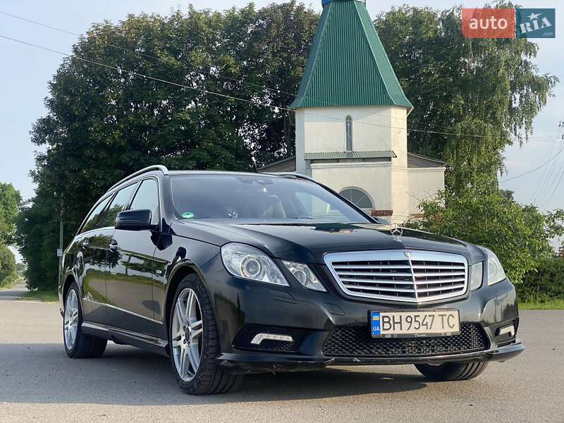 Универсал Mercedes-Benz E-Class 2010 в 