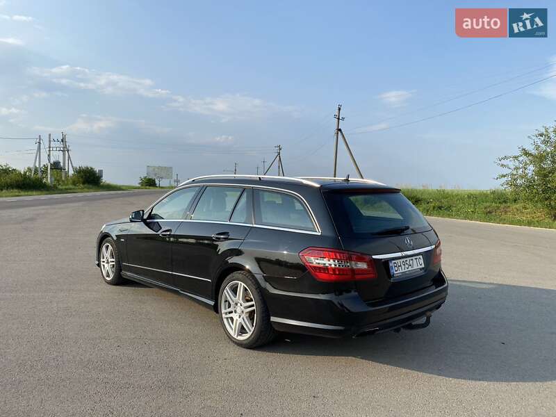 Универсал Mercedes-Benz E-Class 2010 в Городенке
