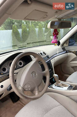 Седан Mercedes-Benz E-Class 2005 в 