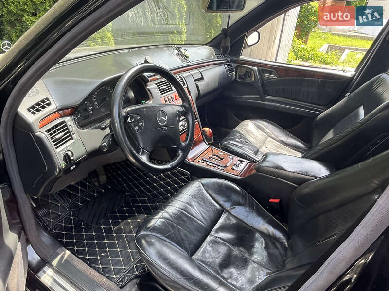 Mercedes-Benz E-Class 1998