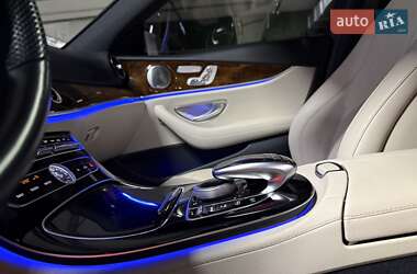 Седан Mercedes-Benz E-Class 2016 в 