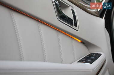Седан Mercedes-Benz E-Class 2010 в 