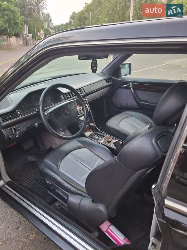 Купе Mercedes-Benz E-Class 1994 в Одессе