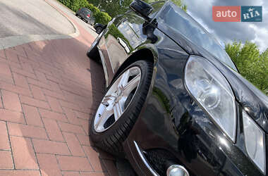 Седан Mercedes-Benz E-Class 2011 в 