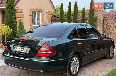 Седан Mercedes-Benz E-Class 2003 в 