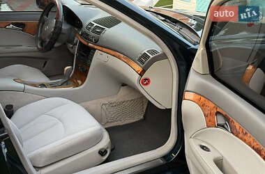 Седан Mercedes-Benz E-Class 2003 в 