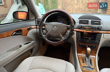 Седан Mercedes-Benz E-Class 2003 в 