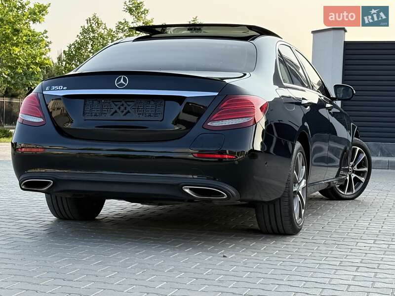 Седан Mercedes-Benz E-Class 2018 в Одессе