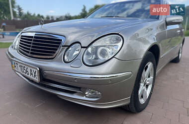 Седан Mercedes-Benz E-Class 2003 в Косове