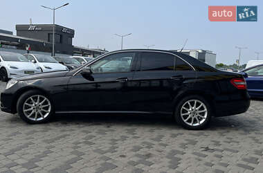 Седан Mercedes-Benz E-Class 2010 в 