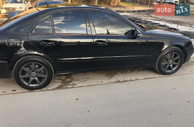Седан Mercedes-Benz E-Class 2007 в 