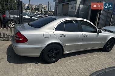 Седан Mercedes-Benz E-Class 2003 в 