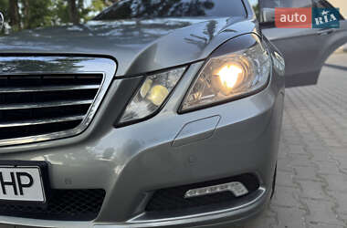 Универсал Mercedes-Benz E-Class 2010 в 
