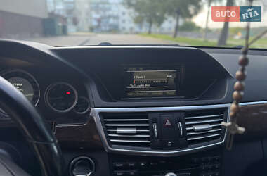 Универсал Mercedes-Benz E-Class 2010 в 