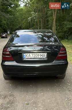 Седан Mercedes-Benz E-Class 2002 в 