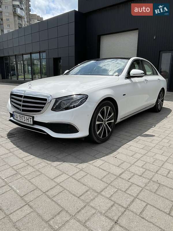 Седан Mercedes-Benz E-Class 2019 в Запоріжжі