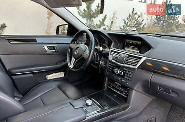 Седан Mercedes-Benz E-Class 2012 в 