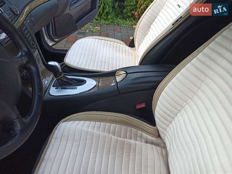 Седан Mercedes-Benz E-Class 2004 в Гайсину