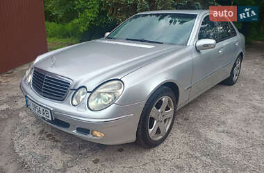 Седан Mercedes-Benz E-Class 2003 в Рівному