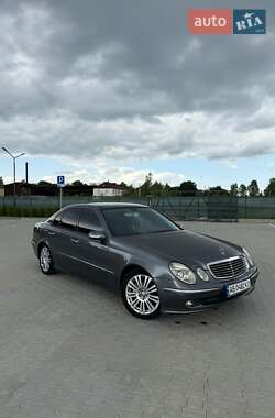 Седан Mercedes-Benz E-Class 2005 в Вінниці
