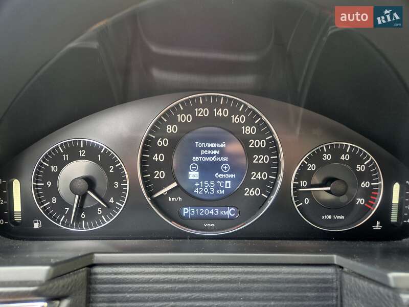 Седан Mercedes-Benz E-Class 2004 в Тернополе