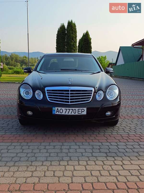 Mercedes-Benz E-Class 2006