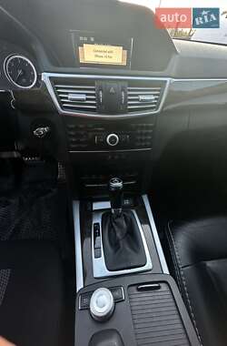 Универсал Mercedes-Benz E-Class 2011 в Львове