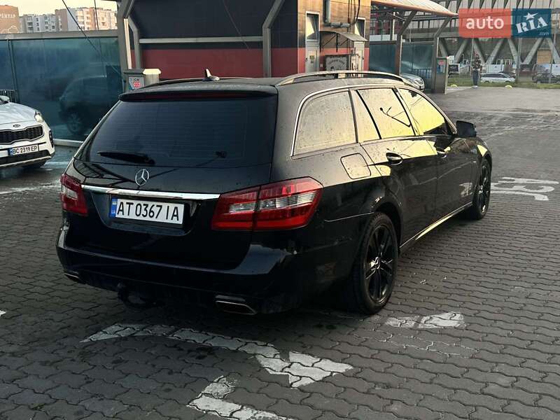 Универсал Mercedes-Benz E-Class 2011 в Львове