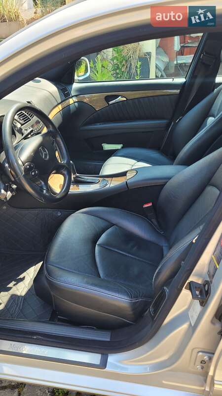 Универсал Mercedes-Benz E-Class 2008 в Львове фото 17 Универсал Mercedes-Benz E-Class 2008 в Львове