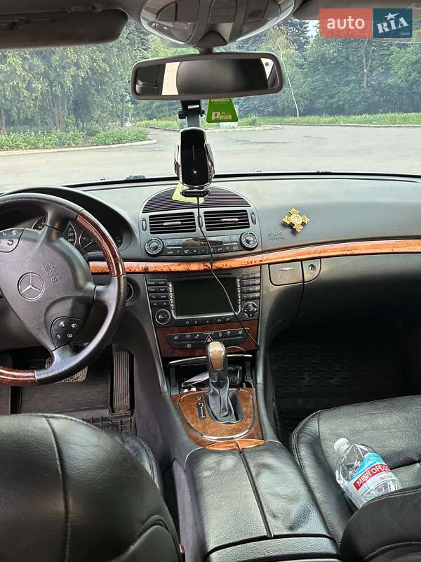 Универсал Mercedes-Benz E-Class 2004 в Краснопавловке