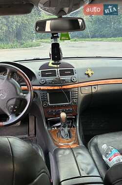 Универсал Mercedes-Benz E-Class 2004 в 