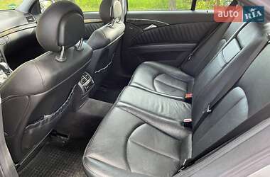 Седан Mercedes-Benz E-Class 2003 в 