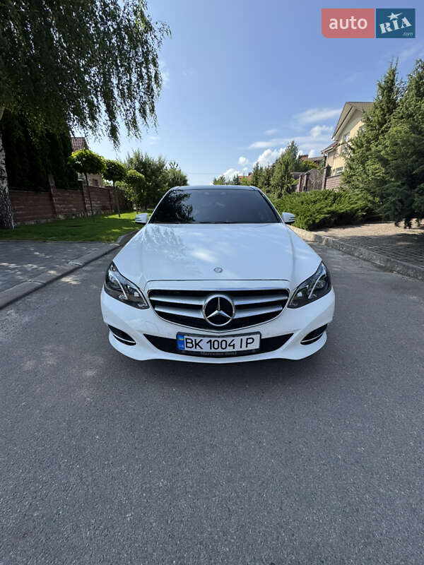 Седан Mercedes-Benz E-Class 2014 в Рівному