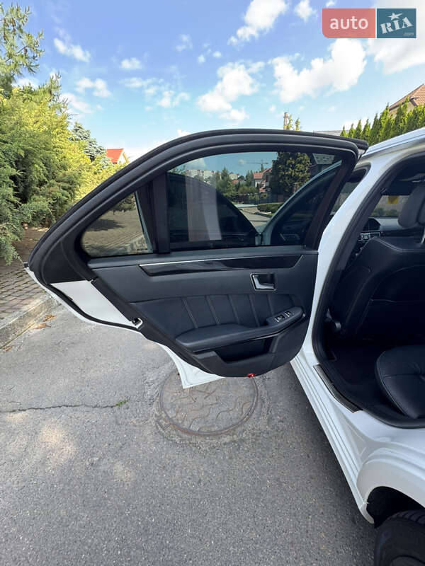 Седан Mercedes-Benz E-Class 2014 в Рівному