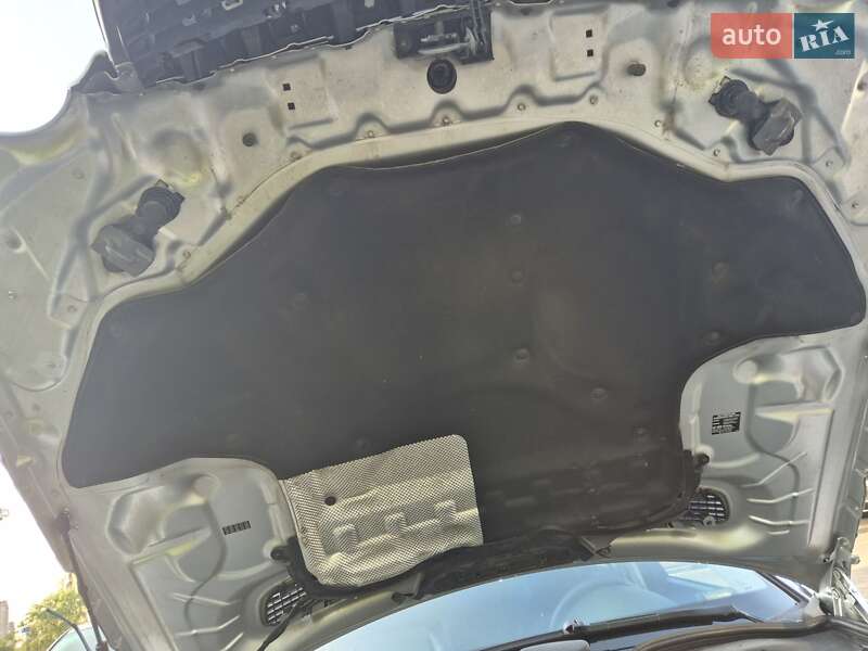 Седан Mercedes-Benz E-Class 2007 в Києві