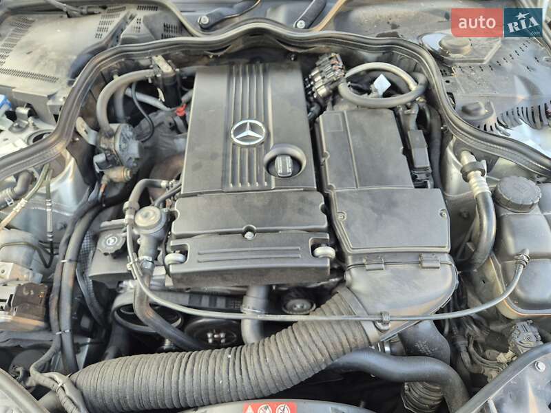 Седан Mercedes-Benz E-Class 2007 в Києві