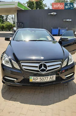 Купе Mercedes-Benz E-Class 2012 в Ужгороде