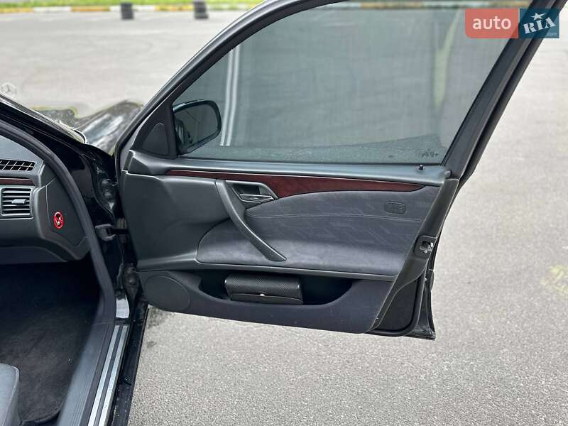 Седан Mercedes-Benz E-Class 2002 в Ірпені фото 20 Седан Mercedes-Benz E-Class 2002 в Ірпені