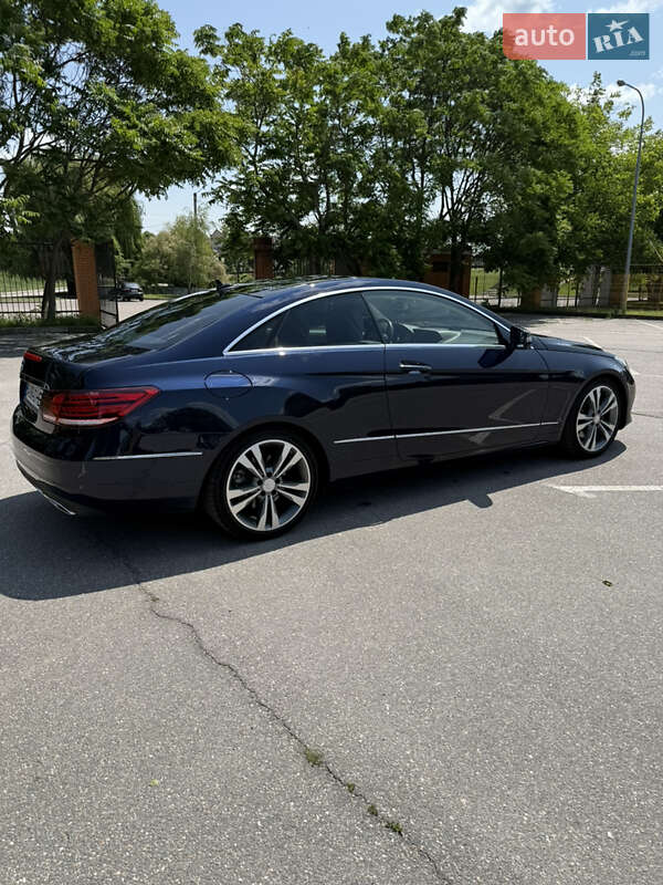 Купе Mercedes-Benz E-Class 2016 в Александрие