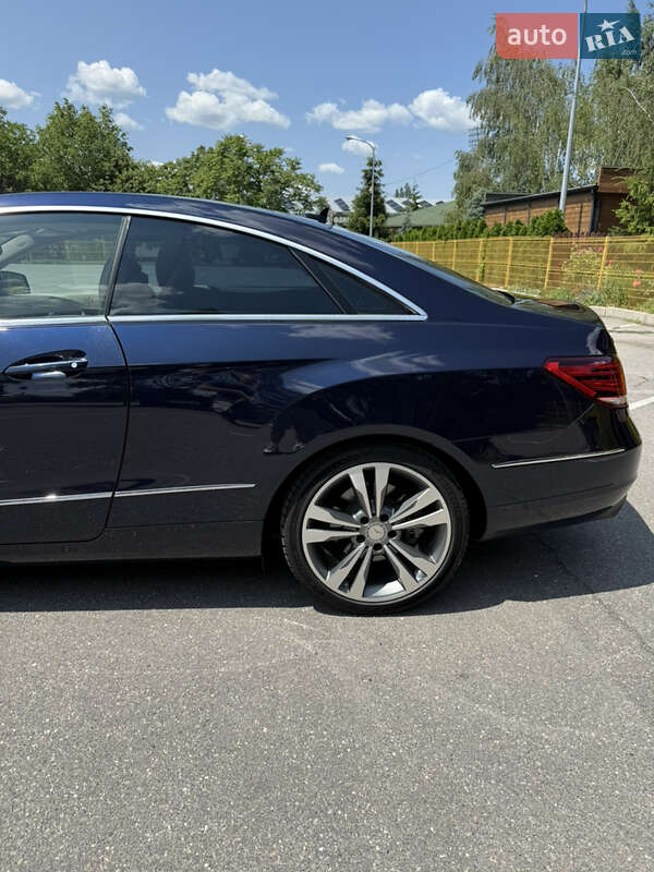 Купе Mercedes-Benz E-Class 2016 в Александрие