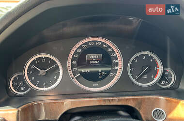 Седан Mercedes-Benz E-Class 2012 в 