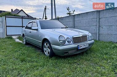 Седан Mercedes-Benz E-Class 1997 в Сумах