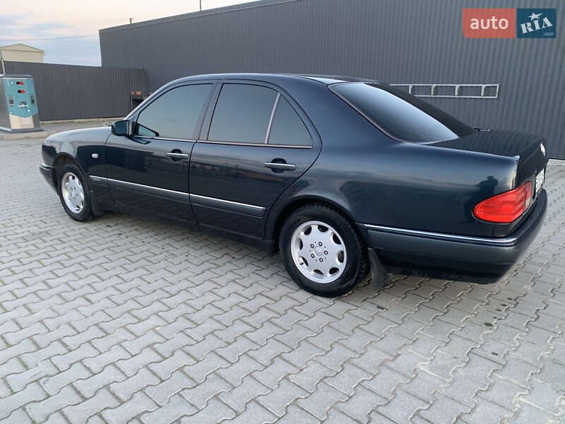 Седан Mercedes-Benz E-Class 1997 в Каменец-Подольском