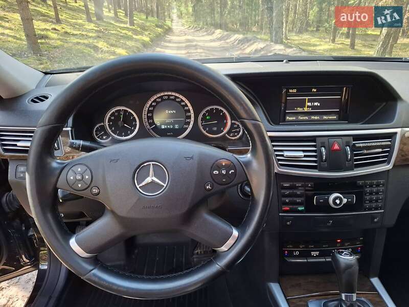 Седан Mercedes-Benz E-Class 2011 в Изяславе фото 6 Седан Mercedes-Benz E-Class 2011 в Изяславе