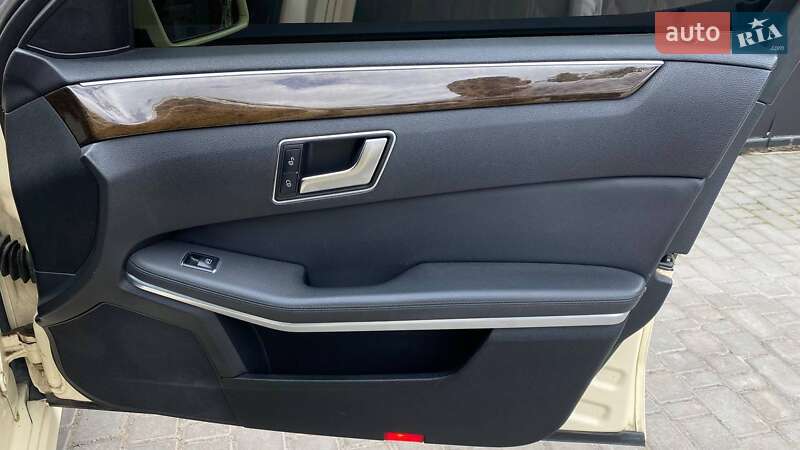 Универсал Mercedes-Benz E-Class 2013 в Виннице