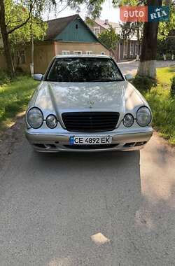 Седан Mercedes-Benz E-Class 2001 в Черновцах