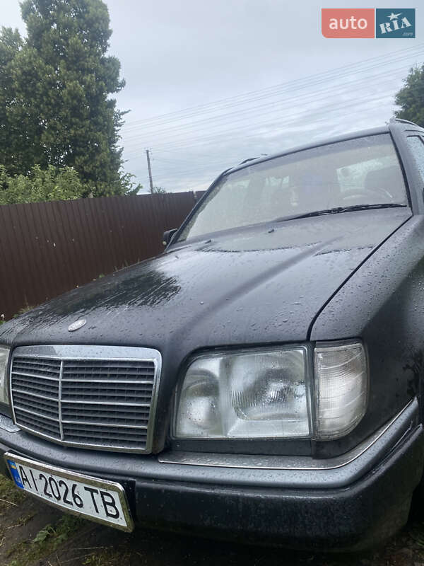 Універсал Mercedes-Benz E-Class 1995 в Бобровиці