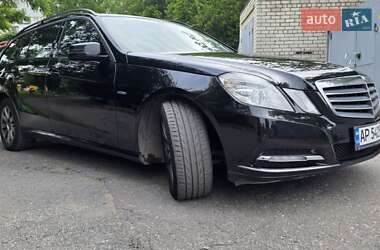 Універсал Mercedes-Benz E-Class 2011 в 